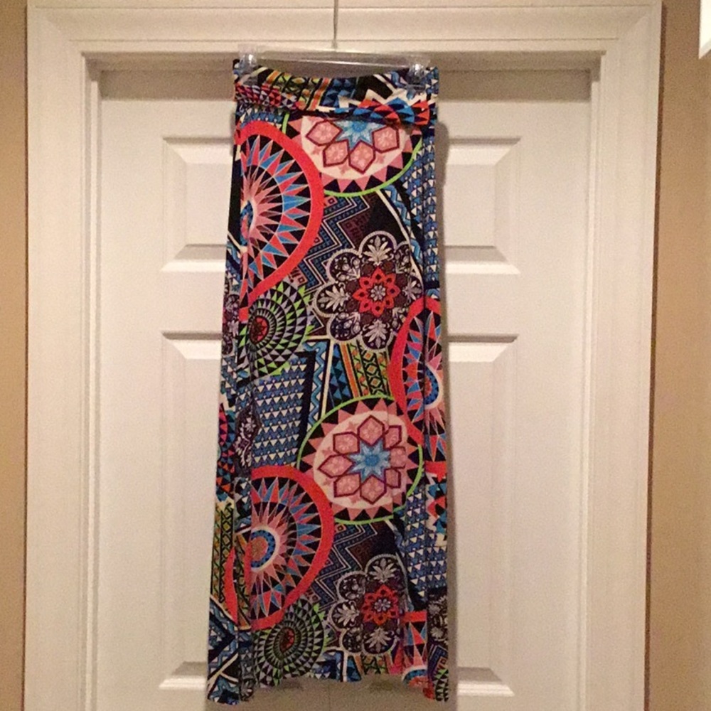 B_envied Maxi Skirt